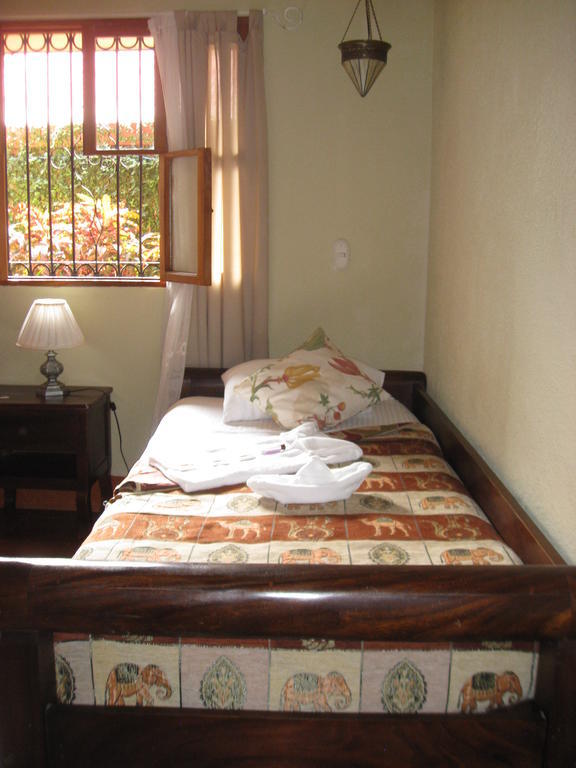 Hotel Casa San Francisco Granada Quarto foto